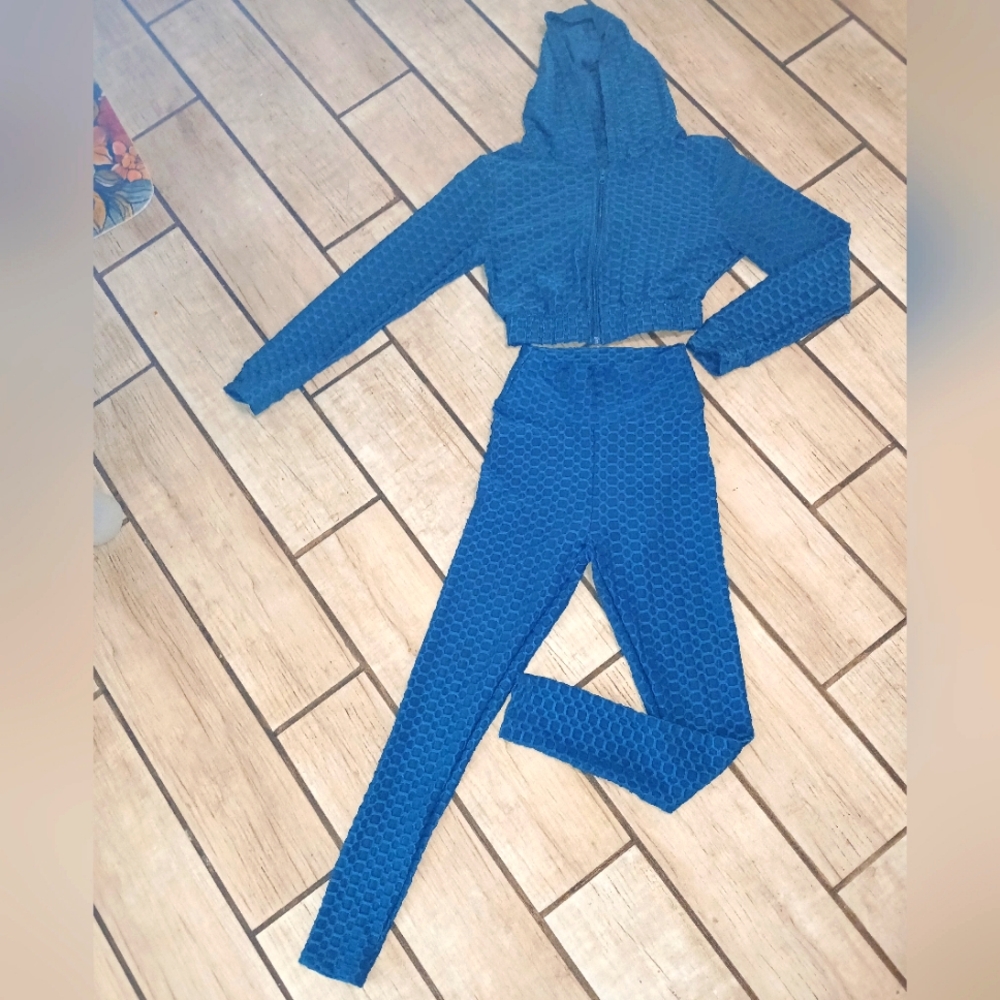 Textured Two Piece Brazilian Jogging